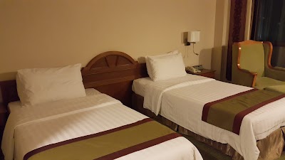 Photos of Centrepoint Hotel