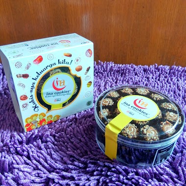 Deli Ina Cookies, Author: Ina Cookies