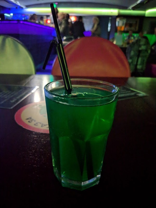 Бар три топора тольятти