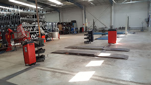 Photo n°7 de ERRIC à Poigny (Magasin de pneumatiques d'occasion)