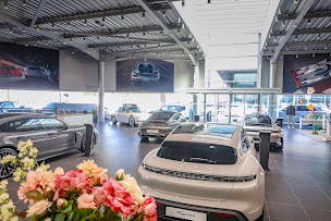 Photo n°23 de Centre Porsche Toulon by Groupe Lombardot à La Garde (Garage automobile)