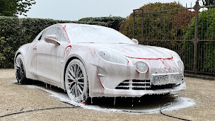 Photo n°4 de Obsession Auto Detailing - Nettoyage, Polissage & Protection Céramique à Morières-lès-Avignon (Station de lavage automobile)