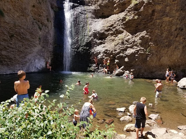Jump Creek Falls