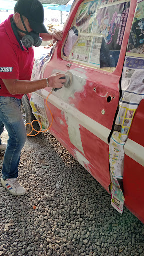 Custom Garage Car Wash/Hojalateria y pintura - Thumbnail