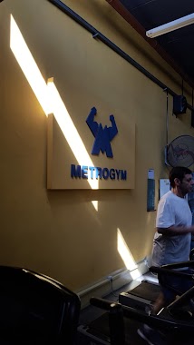 Metrogym, Author: Roberto Guillermo Menchaca