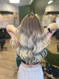 Photo n°7 de 5th avenue by audrey à Brive-la-Gaillarde (Salon de coiffure)