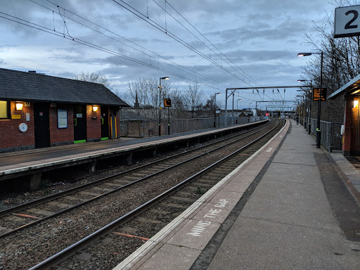 Aston railway station - Thumbnail