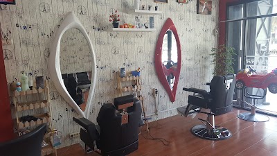 Photos of Superstar Barbershop Solo Baru