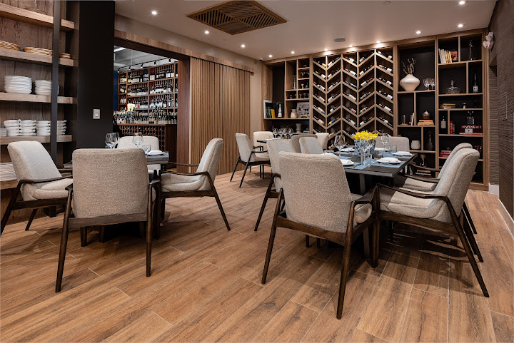 Vinya Wine & Market by null