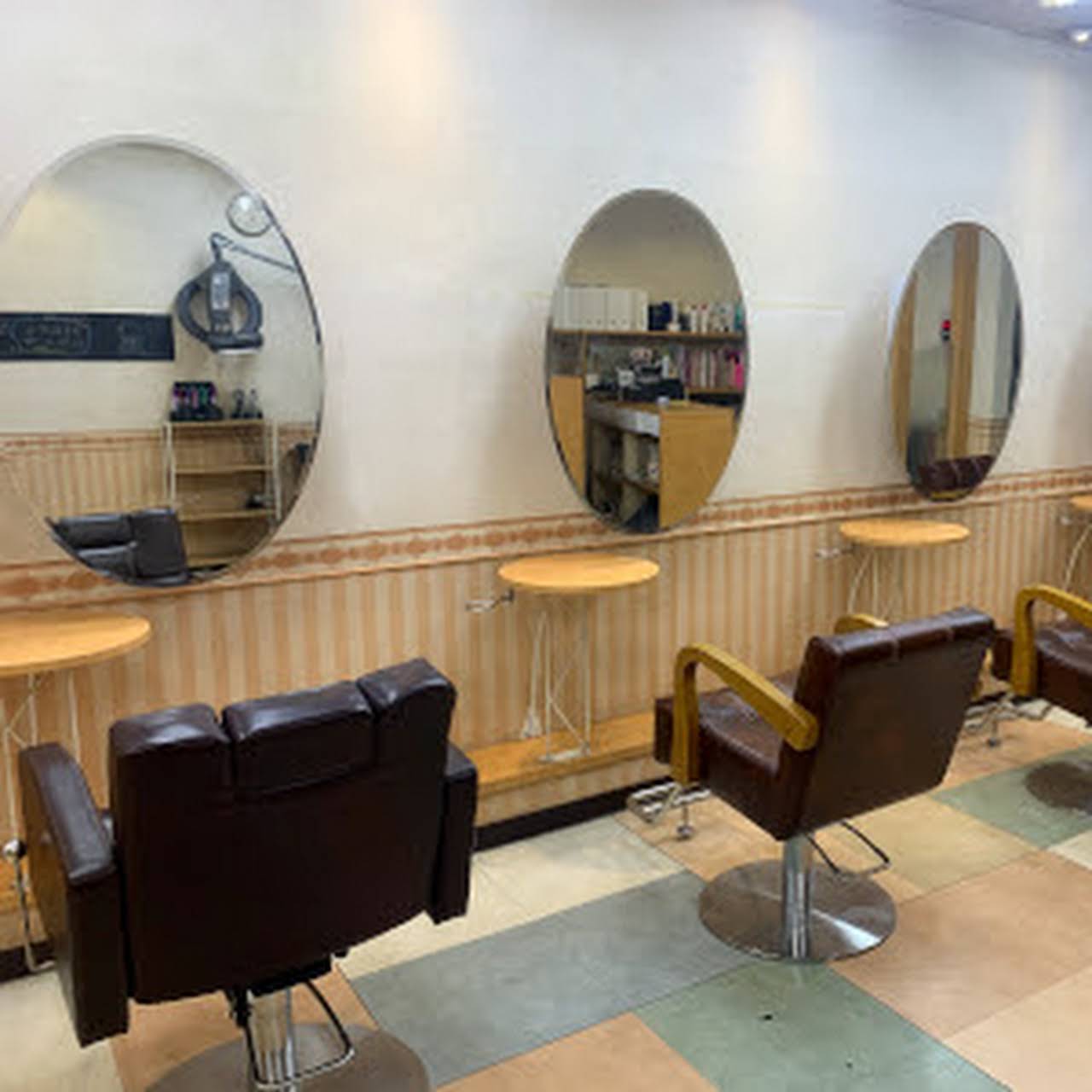 ヘアーメイクビジン 美容院