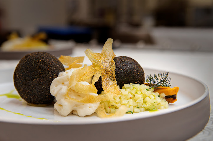 Château de Boisgelin - Hôtel & Restaurant Mathieu Kergourlay by null