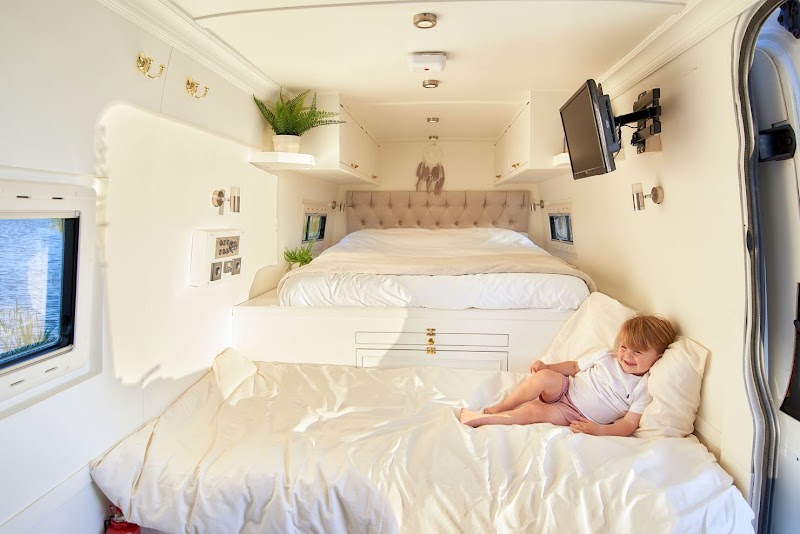 Quirky Campers - Campervan Hire photo 2