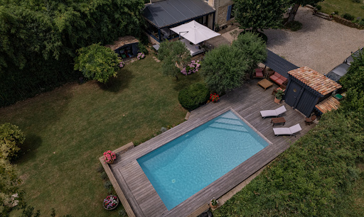 Photo de Demeures & Piscines à Tesson (17460)