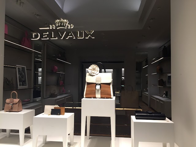 Delvaux Galerie de la Reine