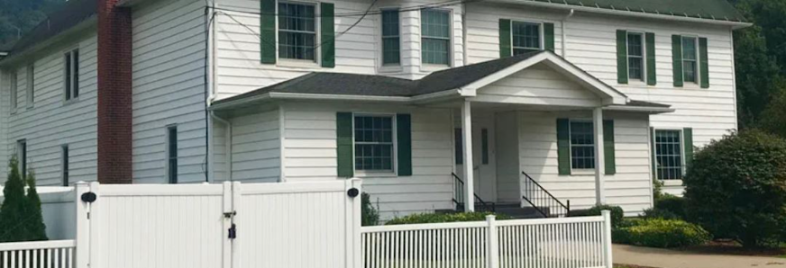 Cole Manor 101 E Maple St, Coudersport, PA 16915