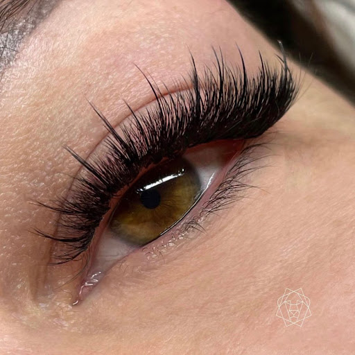 Insignia Lash & Beauty