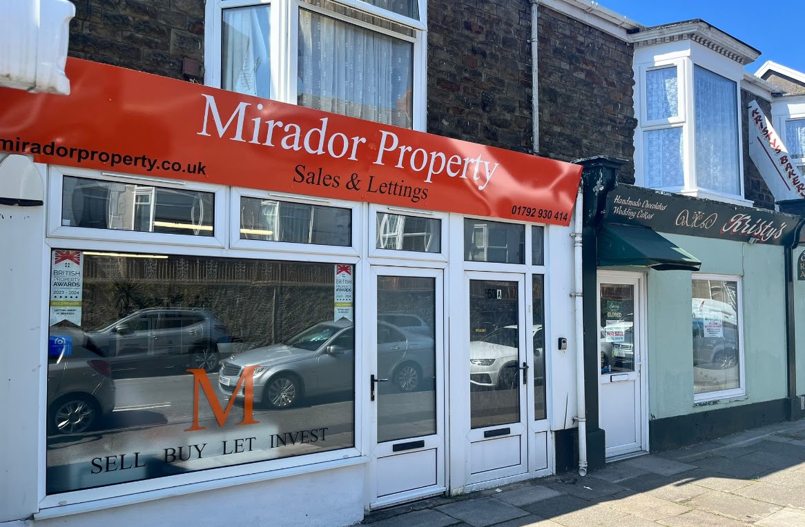Mirador Property