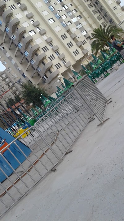 Photos of &Ocirc; MARCHE
