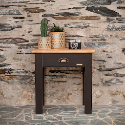 Photo n°5 de Gris Groseille | Concept-store Meubles Brocante & Déco à Mazé-Milon (Magasin de meubles d'occasion)