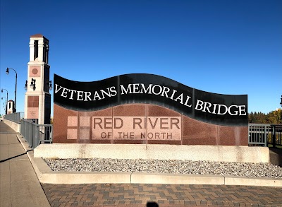 Veterans Memorial Bridge