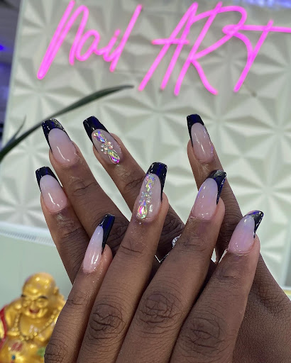 Nail Art Calhoun (Next to GNC) - United States