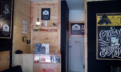 Photos of BarberKing Outlet#3 Pengging