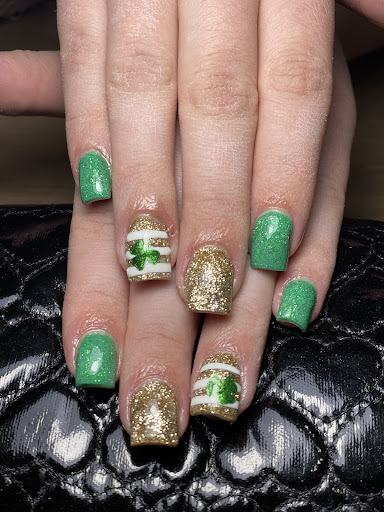 Black Barn Beauty - Thumbnail