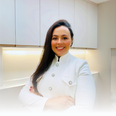 Dra. Caroline Mondragon