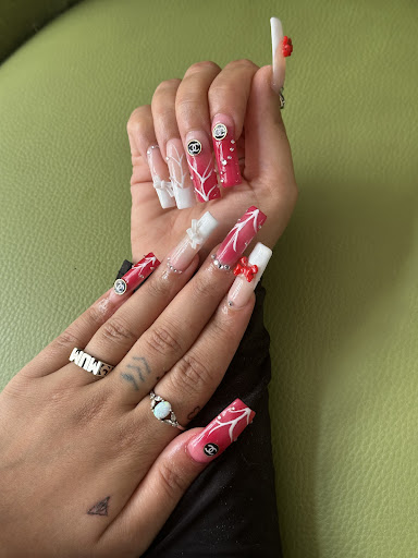 Colour Me Lush Nail Spa Gravesend