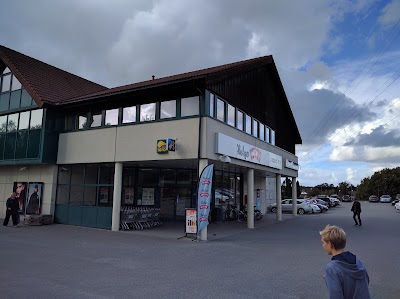 Photos of Helg&oslash; Meny Sandved