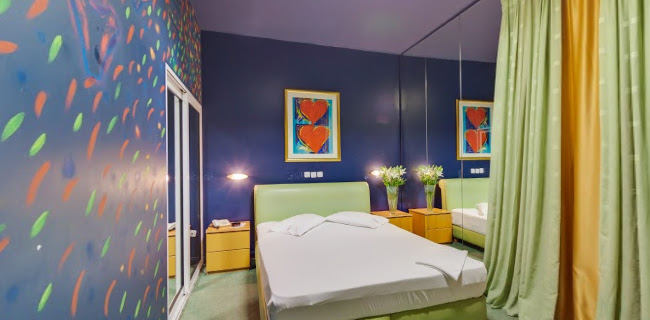 https://www.athenslydiahotel.gr/