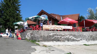 Photos of Atlantis Visegr&aacute;d Club