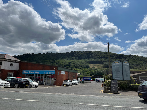 West Mount Vets - Mytholmroyd - Thumbnail