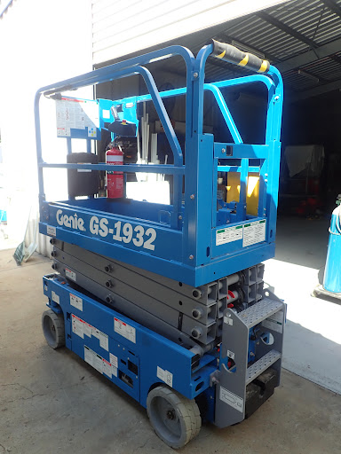 Karalee Electrical Contracting - Thumbnail