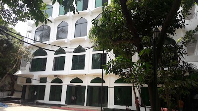 Photos of Gulshan Jame Mosque