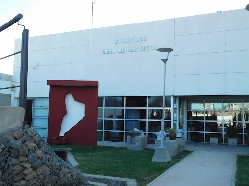 Biblioteca Casa de las Leyes, Author: Marcos Manuel Cortez