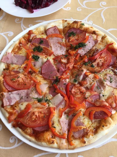 Photos of Hot Pizza