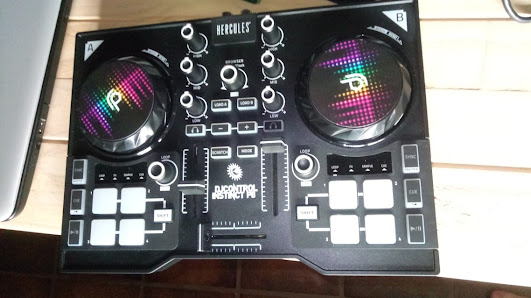 DJ Janne Services Am Scheid 1, 35767 Breitscheid