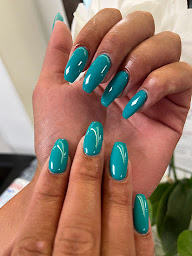 Photo n°18 de ONGLES & BEAUTÉ - Saint-Raphaël à Saint-Raphaël (Esthéticien)