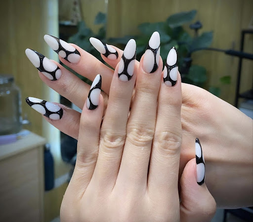 MiMi Nails