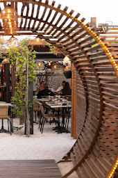 Photo n°16 de Les Halles Torreilles Plage à Torreilles (Restaurant)