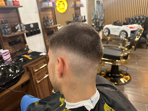 Photo n°14 de Barber shop golden gate à Bruay-la-Buissière (Salon de coiffure)