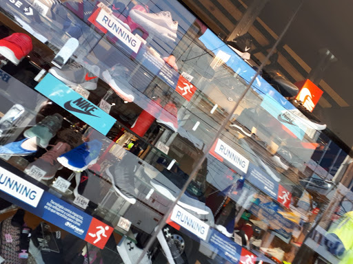Calzzasports - Visual