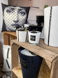 Photo n°6 de HAUSSMANNIA IMMOBILIER et DECORATION à Aix-les-Bains (Décorateur d'intérieur)