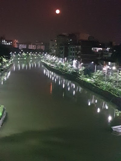 Photos of Mohakhali DOHS Lake Park
