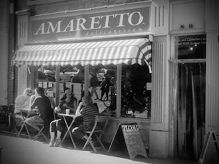 Amaretto Delicatessen