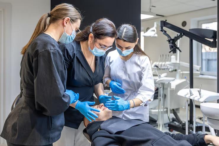 Porcelain Dental Veneers North Miami Beach