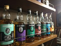 SOUNDSCAPE listening rock bar