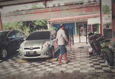 Photos of B'mo Corner Car Wash & Cafe Angkringan
