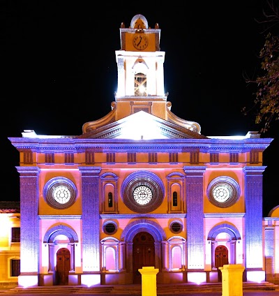 Photos of Iglesia Central de Cayambe